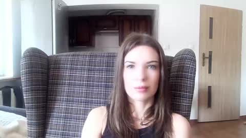 Aurora online show from 03-06-25, 10:52