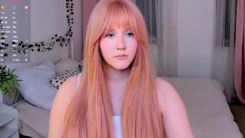 Snapshot of delilahtaylor chatting on 10-19-25, 06:47 Delilah or Laila online show from 10-19-25, 06:47