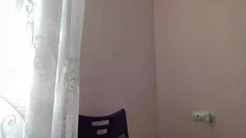 Delivery      online show from 06-12-26, 01:32