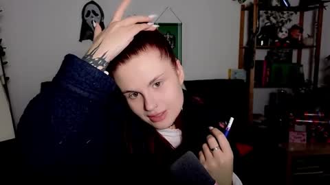 dellacrush_ online show from 11-26-25, 05:58