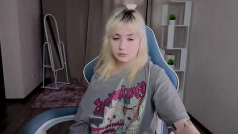 Delli swots online show from 12-01-25, 04:34