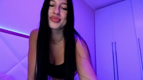 Snapshot of delly_love chatting on 07-27-26, 08:05 delly_love online show from 07-27-26, 08:05