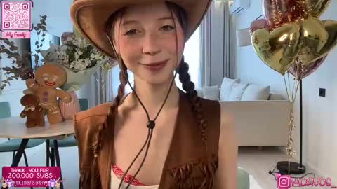 Delora online show from 02-06-26, 08:51