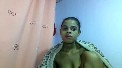 delphine online show from 03-26-26, 06:57