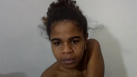 Snapshot of delphineee chatting on 06-14-26, 05:53 delphine online show from 06-14-26, 05:53