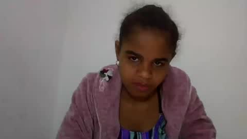 Snapshot of delphineee chatting on 06-22-26, 04:48 delphine online show from 06-22-26, 04:48