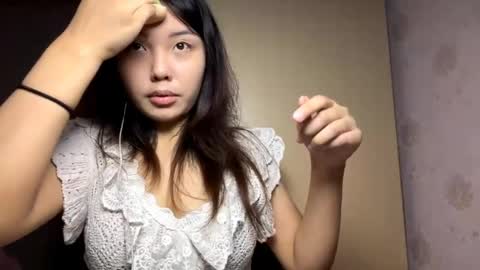 Hannah online show from 04-18-26, 03:43