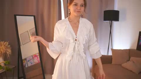 Snapshot of demetricekanady chatting on 06-25-26, 05:12 Hi my name is Sari nice to see you in my Room online show from 06-25-26, 05:12