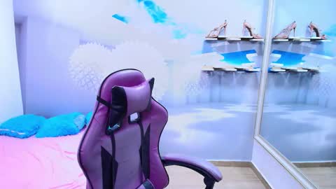 DEMI online show from 04-15-26, 12:34