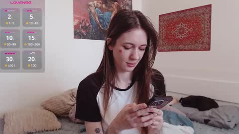 Snapshot of demiamour chatting on 02-23-25, 11:11 Demi. not your babybabebb and other shit online show from 02-23-25, 11:11