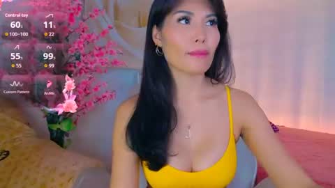 Snapshot of demonessssa chatting on 06-26-26, 05:23 Lana online show from 06-26-26, 05:23