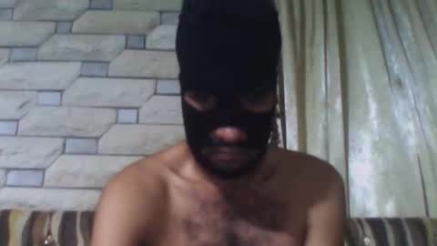         online show from 10-12-25, 05:01