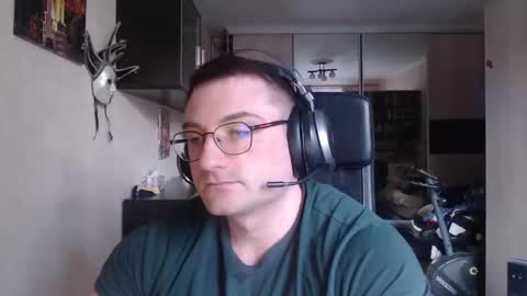 Den online show from 02-18-25, 12:49