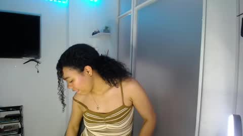 Snapshot of dena_k_ chatting on 12-01-24, 08:31 Dena k s online show from 12-01-24, 08:31