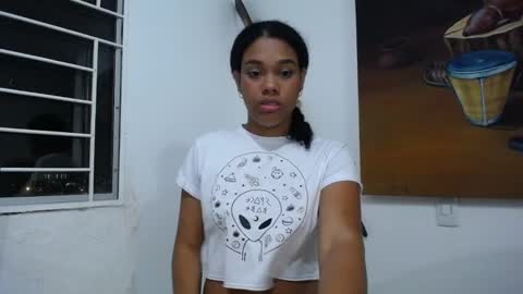 Snapshot of dena_k_ chatting on 01-07-25, 10:22 Dena k s online show from 01-07-25, 10:22