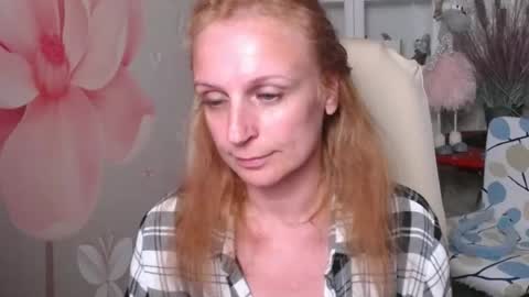Snapshot of denhiey_here chatting on 06-18-26, 05:39 denhiey online show from 06-18-26, 05:39