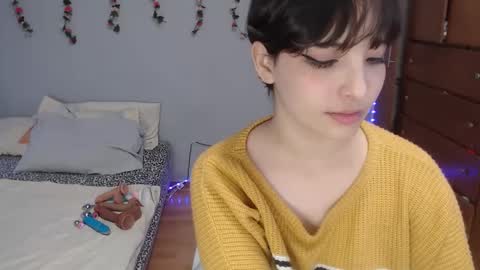 Denisse    schedule Monday to Friday 1300-1900 mexican time Saturday-maybe it could be a surprise IDEPENDENT MODEL online show from 12-27-24, 11:53