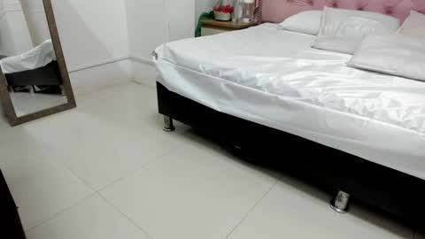 denisse_logan online show from 10-30-25, 03:19