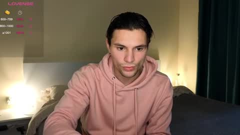 Den online show from 04-04-26, 03:31