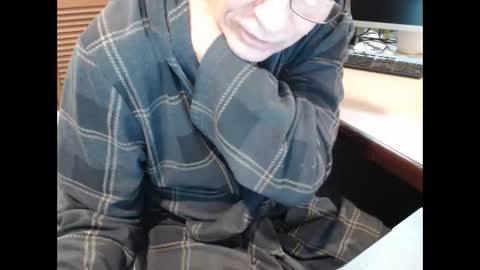 Den  Jet online show from 01-25-25, 10:29