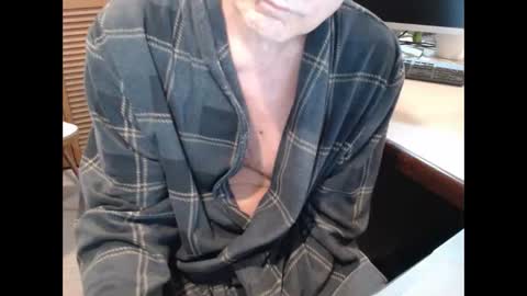 Den  Jet online show from 01-26-25, 11:39