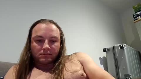 Snapshot of dennis210586 chatting on 12-22-24, 02:38 dennis210586 online show from 12-22-24, 02:38