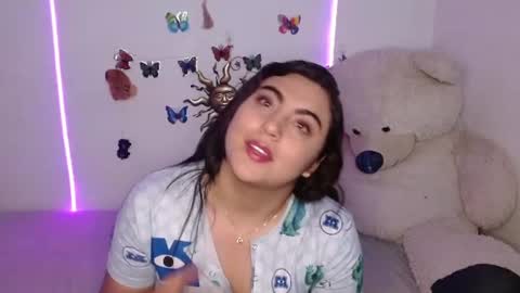 Snapshot of dennis_love_ chatting on 07-14-26, 04:06 rosse online show from 07-14-26, 04:06