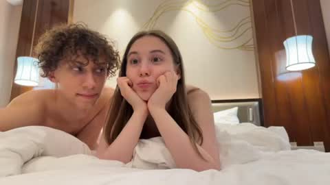 Snapshot of denobluora chatting on 01-17-25, 08:33 Jasper online show from 01-17-25, 08:33