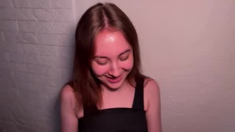 Snapshot of denobluora chatting on 10-18-25, 05:57 Jasper online show from 10-18-25, 05:57