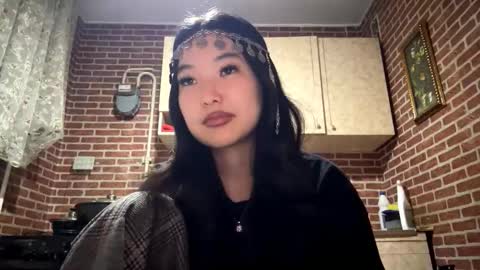 Snapshot of denysebernacchi chatting on 02-19-26, 03:08 Emma online show from 02-19-26, 03:08