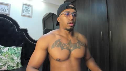 denzelrios online show from 11-08-25, 07:23