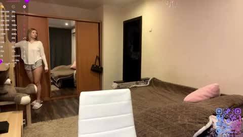 Vi  Victoria online show from 11-30-25, 12:09