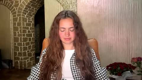 Eva online show from 05-31-26, 07:48