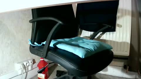 Snapshot of dereck59 chatting on 10-25-25, 03:18 dereck59 online show from 10-25-25, 03:18