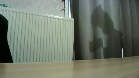 Snapshot of dereck59 chatting on 11-02-25, 11:01 dereck59 online show from 11-02-25, 11:01