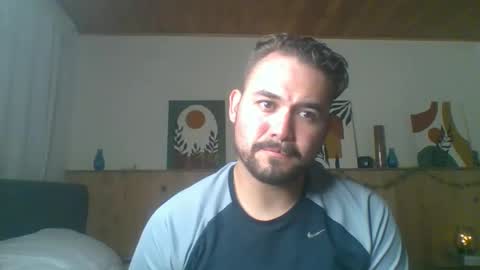 Dereck Mills3 online show from 01-06-26, 03:43