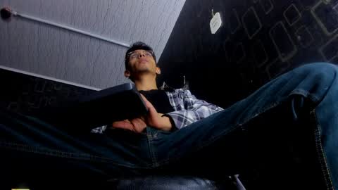 Dereck online show from 05-28-26, 12:13