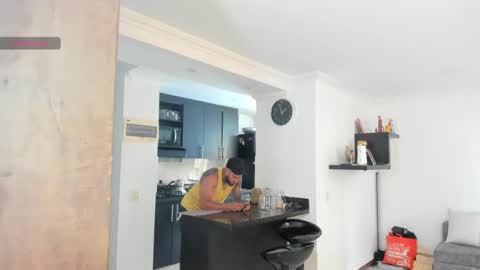 Snapshot of dereckgreen chatting on 04-30-26, 06:58 dereckgreen online show from 04-30-26, 06:58