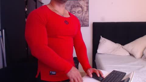 Derek online show from 12-21-25, 02:02