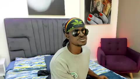 Snapshot of derek_raser chatting on 07-19-26, 07:06 Terry Zyzz online show from 07-19-26, 07:06