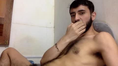 Snapshot of derek_smiith chatting on 09-22-25, 05:59 Derek smiith online show from 09-22-25, 05:59