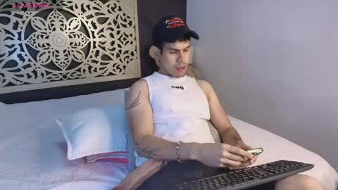 derek_voss online show from 05-25-26, 12:44