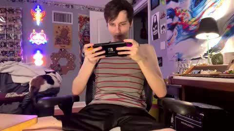 derekdings online show from 11-17-25, 11:32