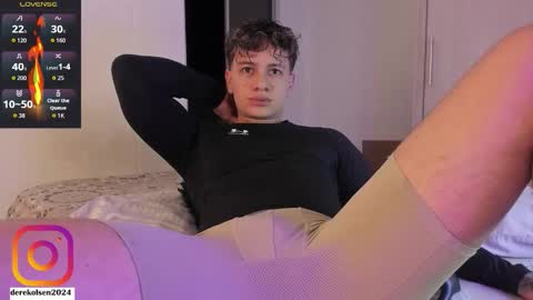 Derek  IG Derekolsen2024 online show from 12-16-25, 01:32
