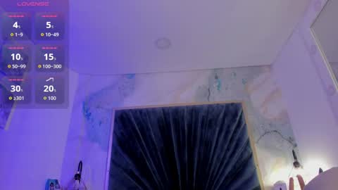 Snapshot of derieri_blush chatting on 04-18-26, 06:56 Deri online show from 04-18-26, 06:56