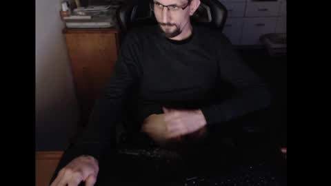 dermattes online show from 02-01-25, 02:56