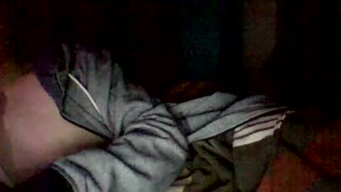 Snapshot of derokkes chatting on 03-21-26, 03:11 derokkes online show from 03-21-26, 03:11