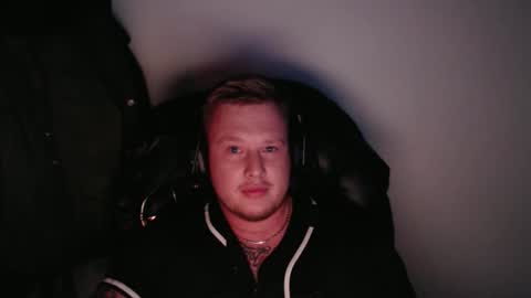 Gemeinsam Spass habentry together online show from 02-19-26, 06:04