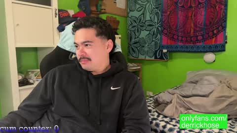 Derrick Hose online show from 01-14-25, 06:13