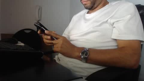     online show from 12-07-24, 12:02